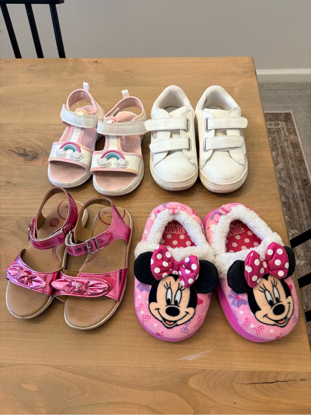 Stride Rite Kids Pink Minnie Mouse Plush Slippers